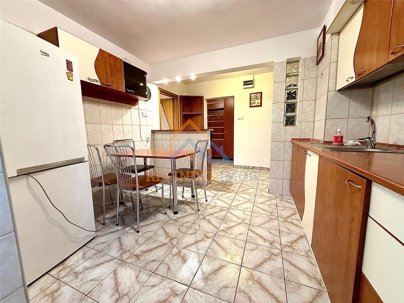Militari /Teatrul Masca /Apartament 3 camere decomandat / Renovat